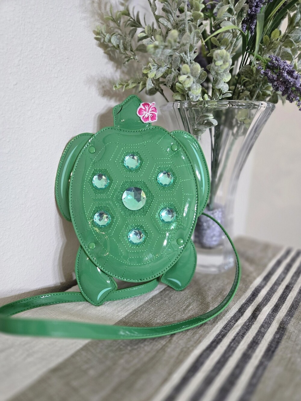 Betsey Johnson NWT Green Turtle Crossbody Bag with Gem Accents